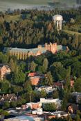 An aerial view of bet365亚洲官网's 莫斯科 campus.